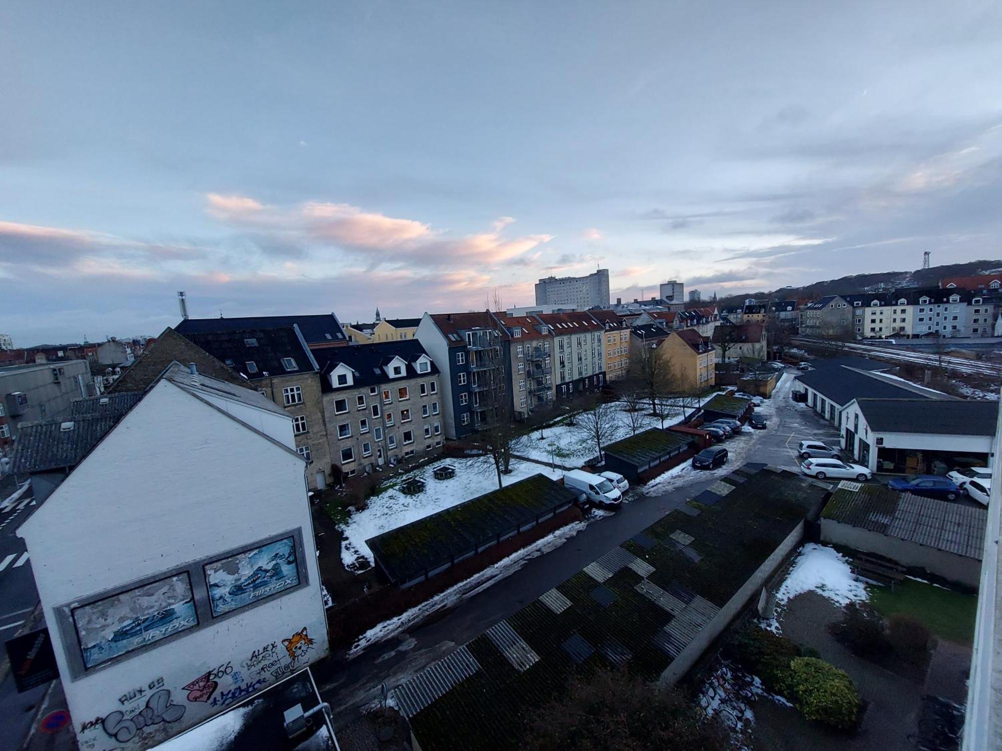 Central Nordic Style Apartment In Aalborg Exterior photo